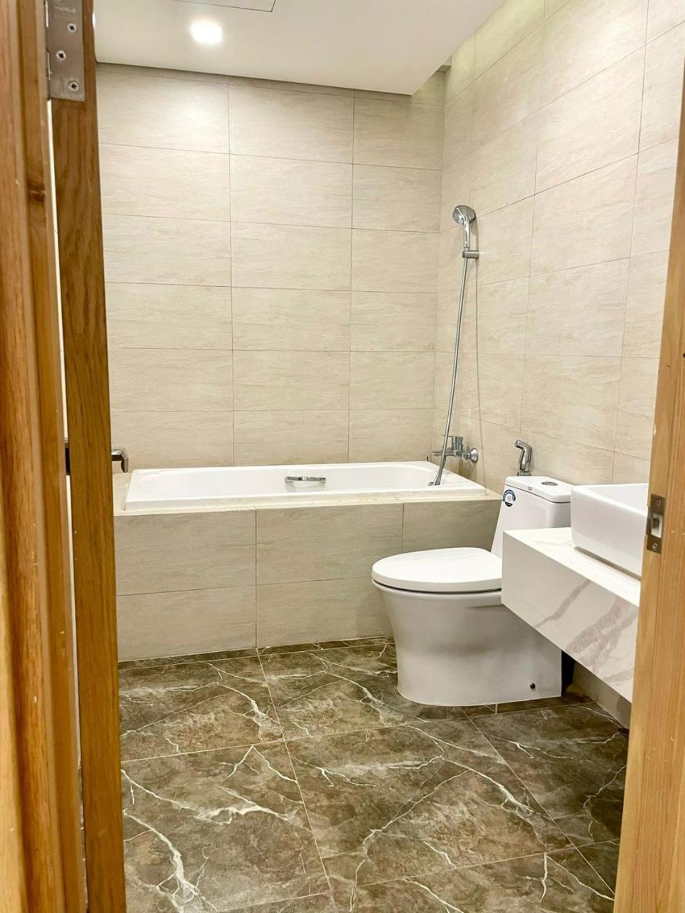 Flc Sea Tower Quy Nhon_Can Ho Du Lich 5 Sao_Cach Bien 40M + Ho Boi Ngoại thất bức ảnh